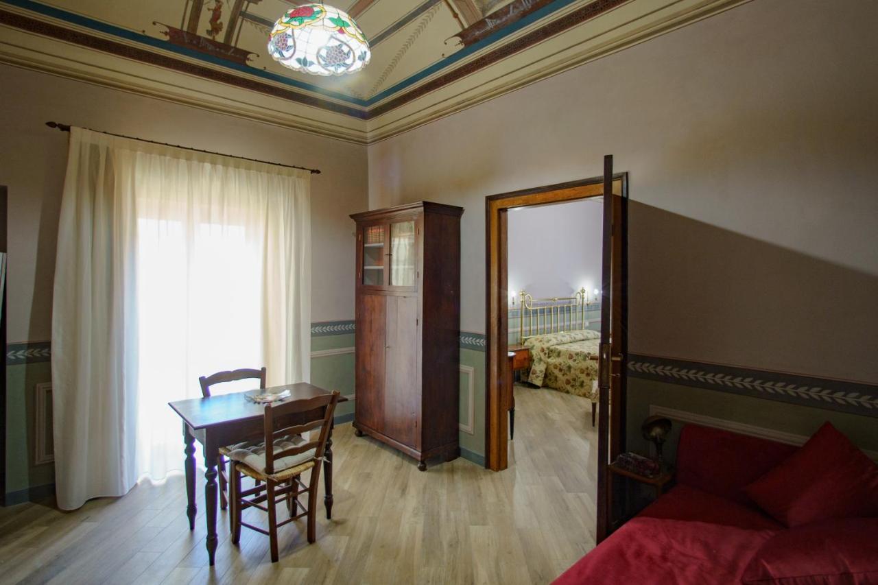 Cefas Apartments Чефалу Екстериор снимка